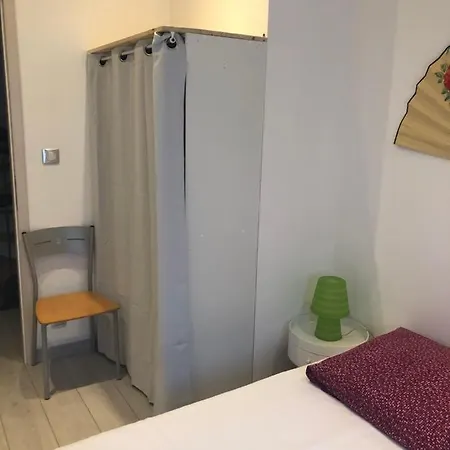 Διαμέρισμα La Pepiniere Victoria II - Canal & Pepiniere - 80M2 *