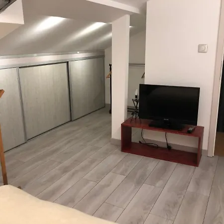 La Pepiniere Victoria II - Canal & Pepiniere - 80M2 Lejlighed *